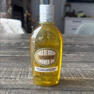 L’Occitane Almond Shower Oil